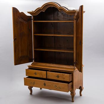 An 18th Century rococo cabinet, presumably from Finland.