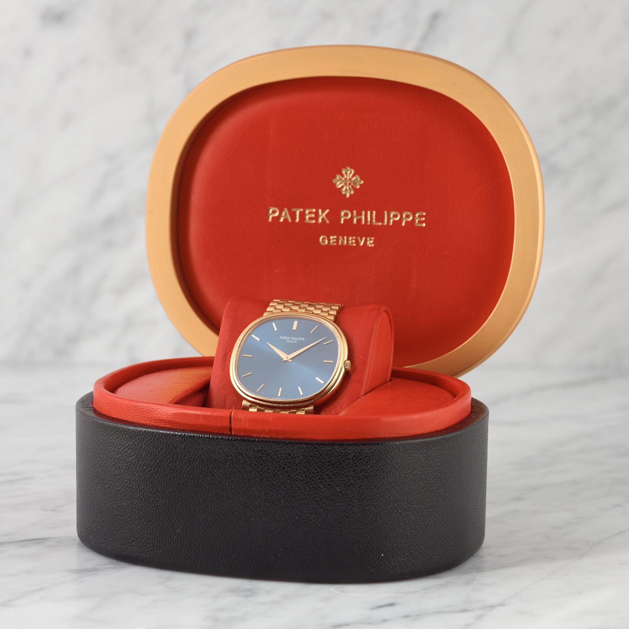 PATEK PHILIPPE, Genève, Golden Ellipse, "Cushion shaped", armbandsur 36,5 x 34,5 mm,