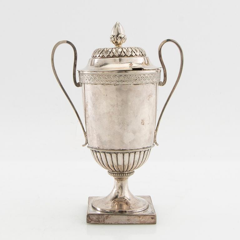 Senapskanna silver troligen England/Irland tidigt 1800-tal.