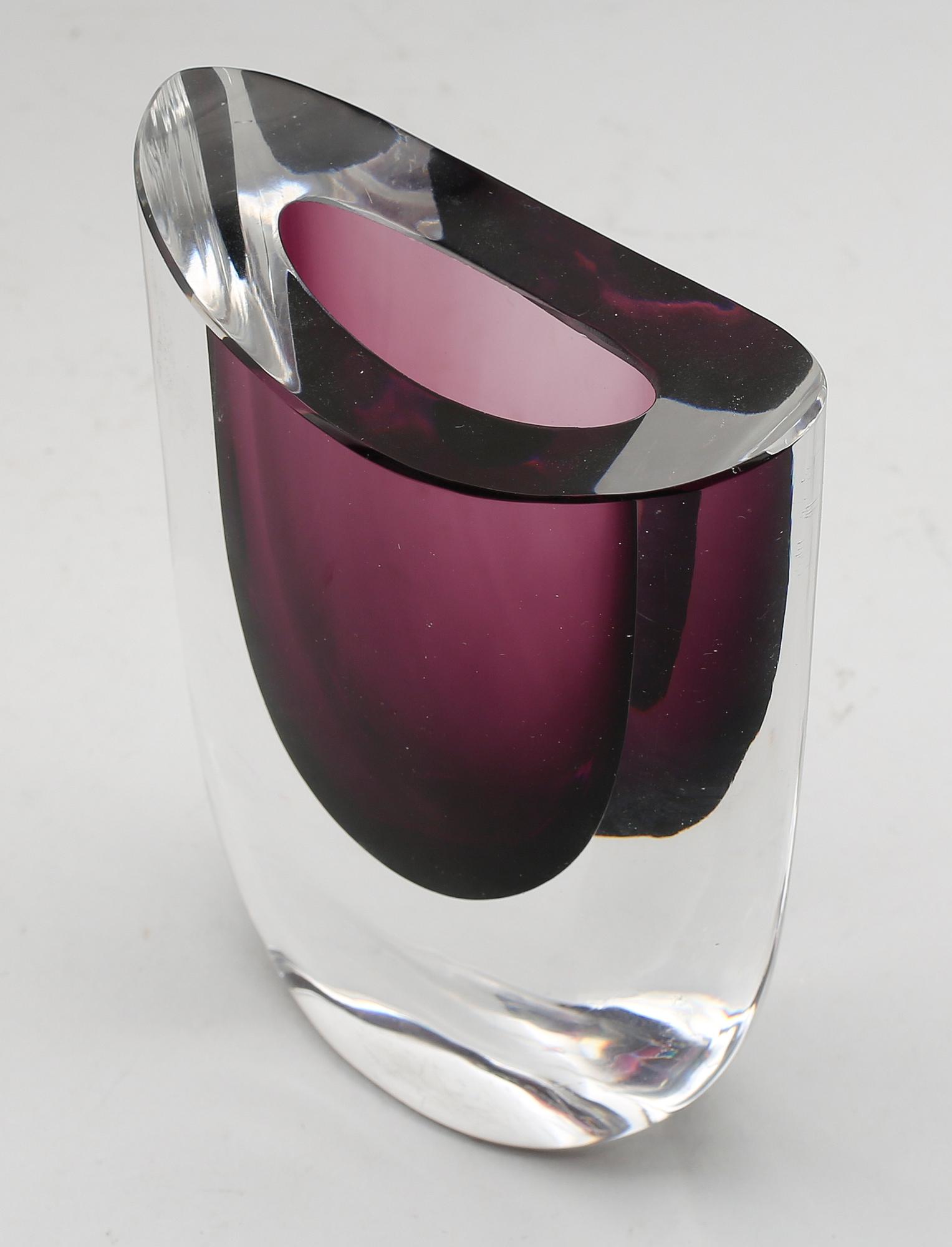 VAS, glas, Ernst Gordon, Åfors, signerad.