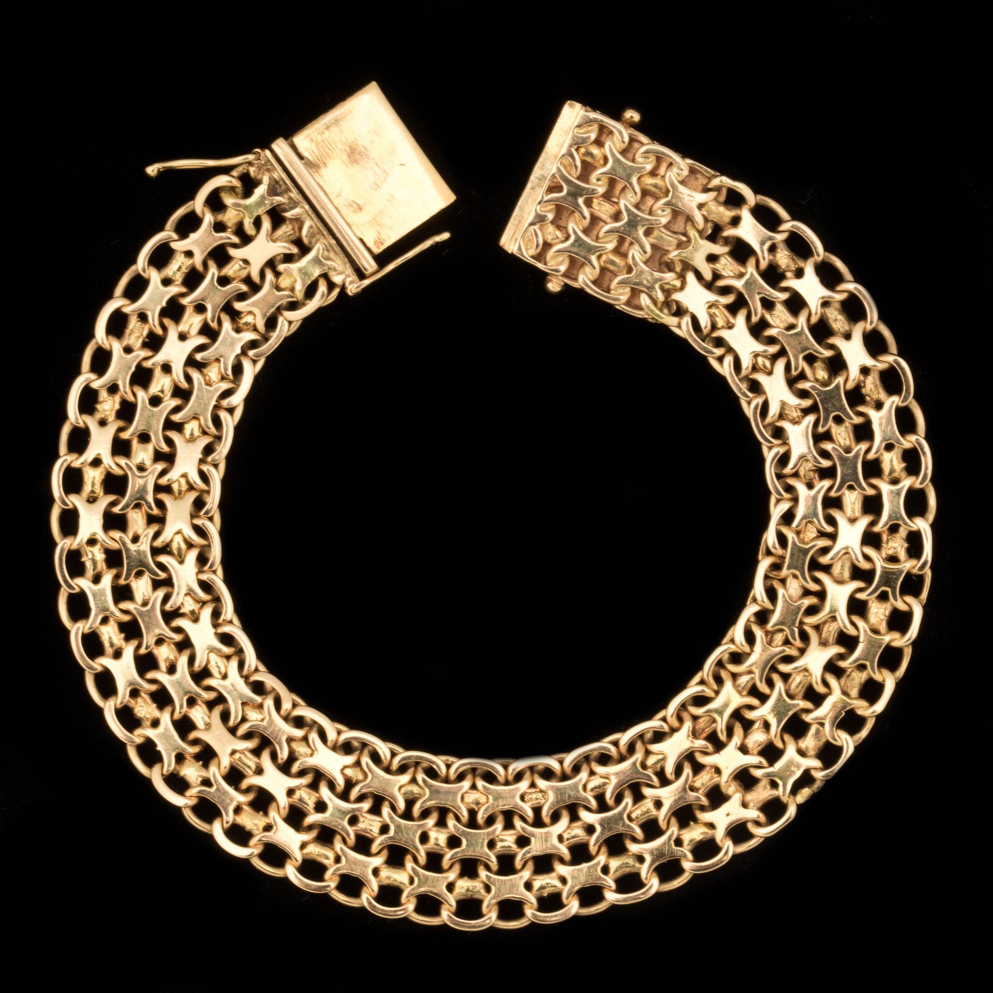 ARMLÄNK, 18 k guld, x-länk. Vikt ca 28 g. Guld- Och Silversmedjan H Svensso, 1961.