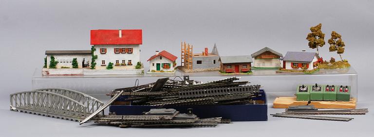 PARTI LEKSAKER, ca 25 delar, bl a Fleischmann, Dinky, Toys, 1950/60-tal.