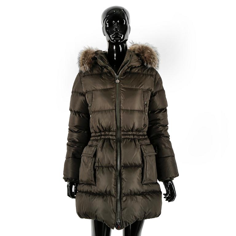 DUNJACKA, Moncler.