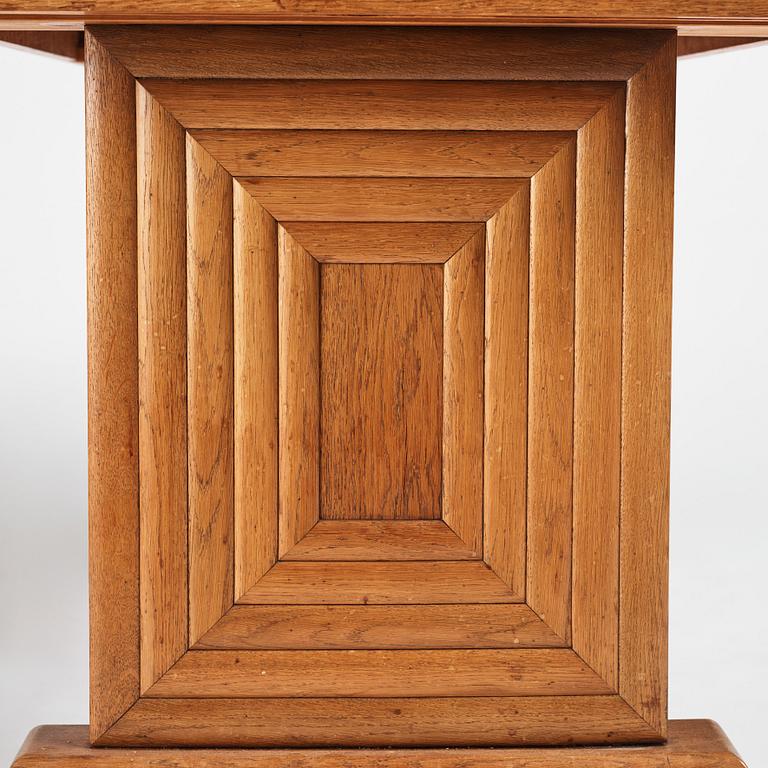 Oscar Nilsson, attributed to, table, likely executed at Isidor Hörlin AB, Stockholm in the 1930s-40s.