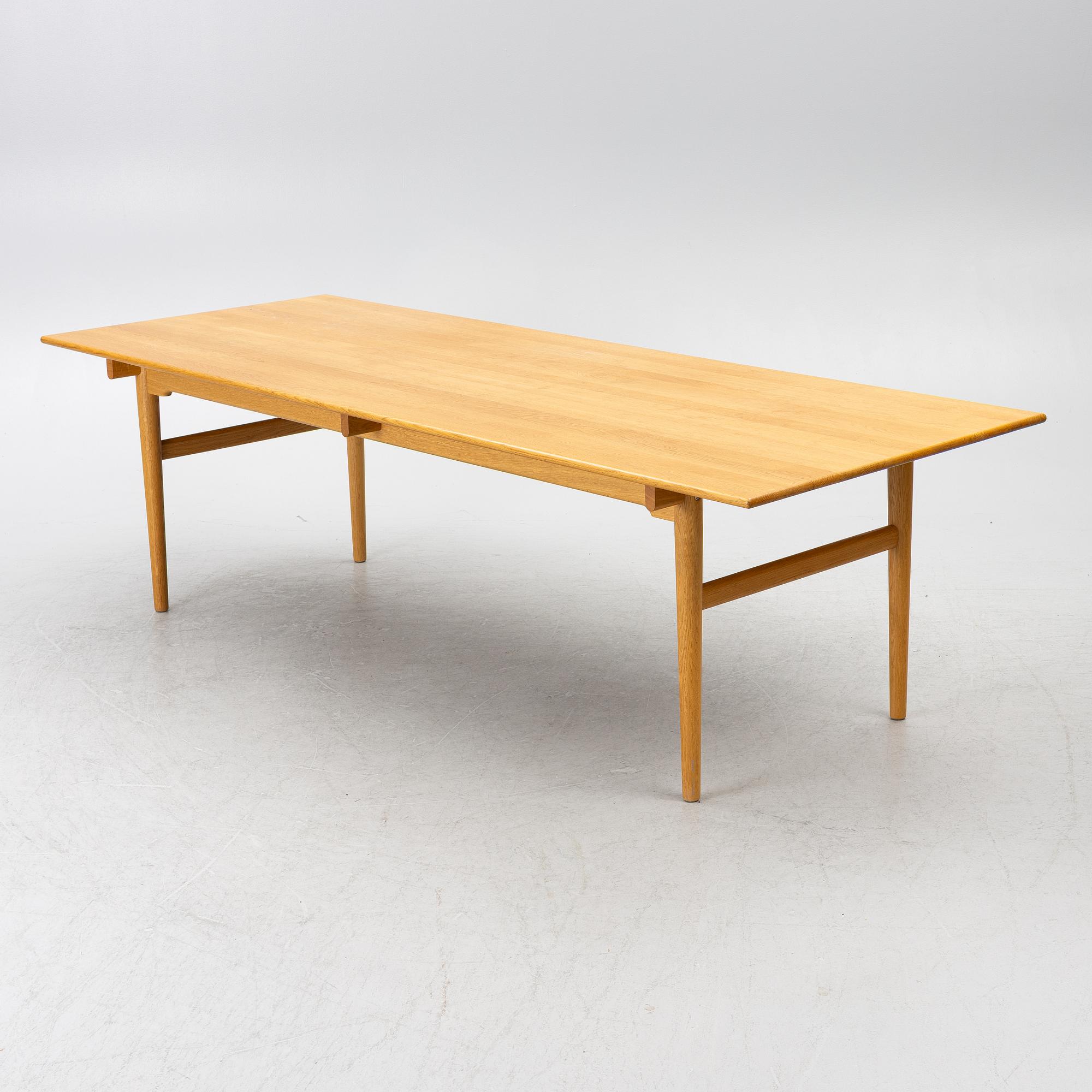 Hans J. Wegner, dining table, Carl Hansen & Son, Denmark, 2006.