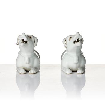 A group of porcelain animal figurines, Qing dynasty, 18th century.