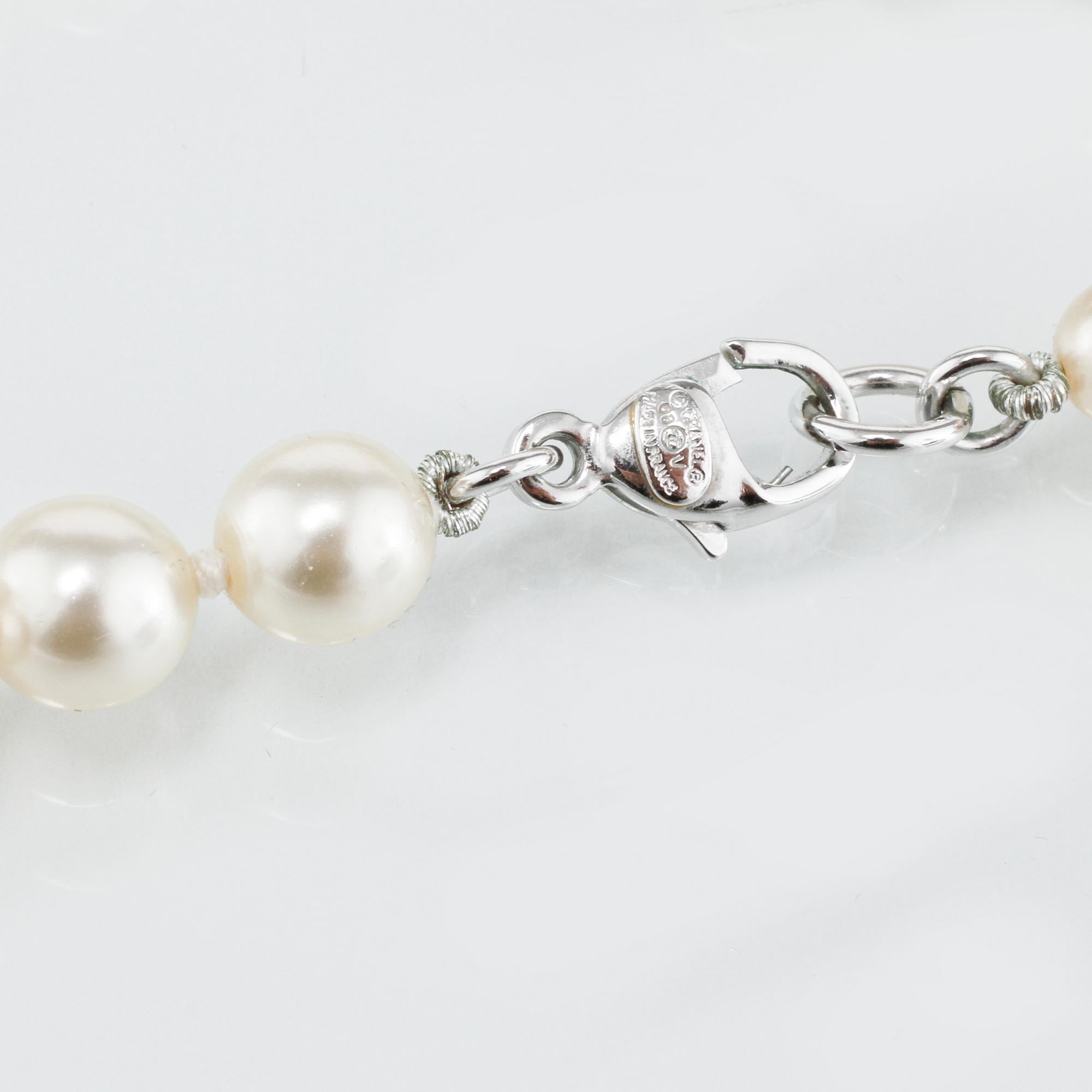 HALSBAND, Chanel.