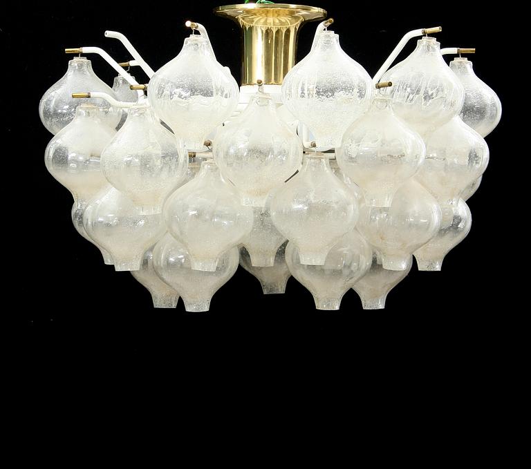 TAKARMATUR, glas. Schweiz, inköpt på Luxus i Vittsjö, 1900-talets andra hälft. Ca 25.