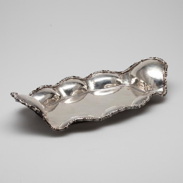 BRICKA, silver 950, Mexico, 1900-talets andra hälft, vikt ca 539 g.
