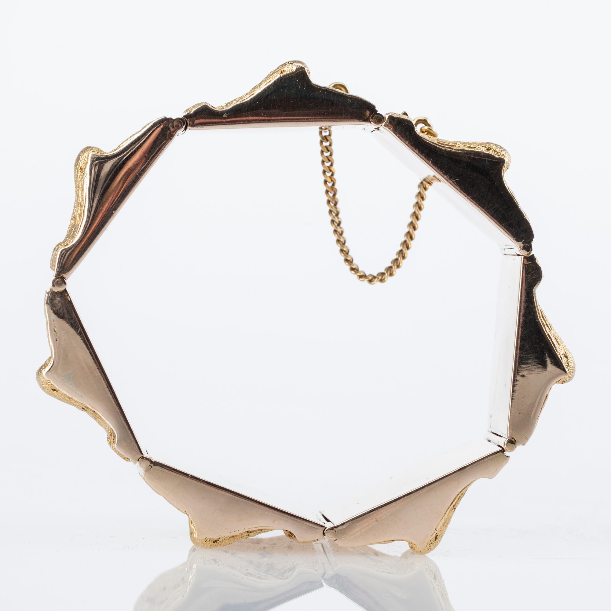 ARMBAND, 14K guld, finska stämplar, 1975. Vikt 89,8 g.