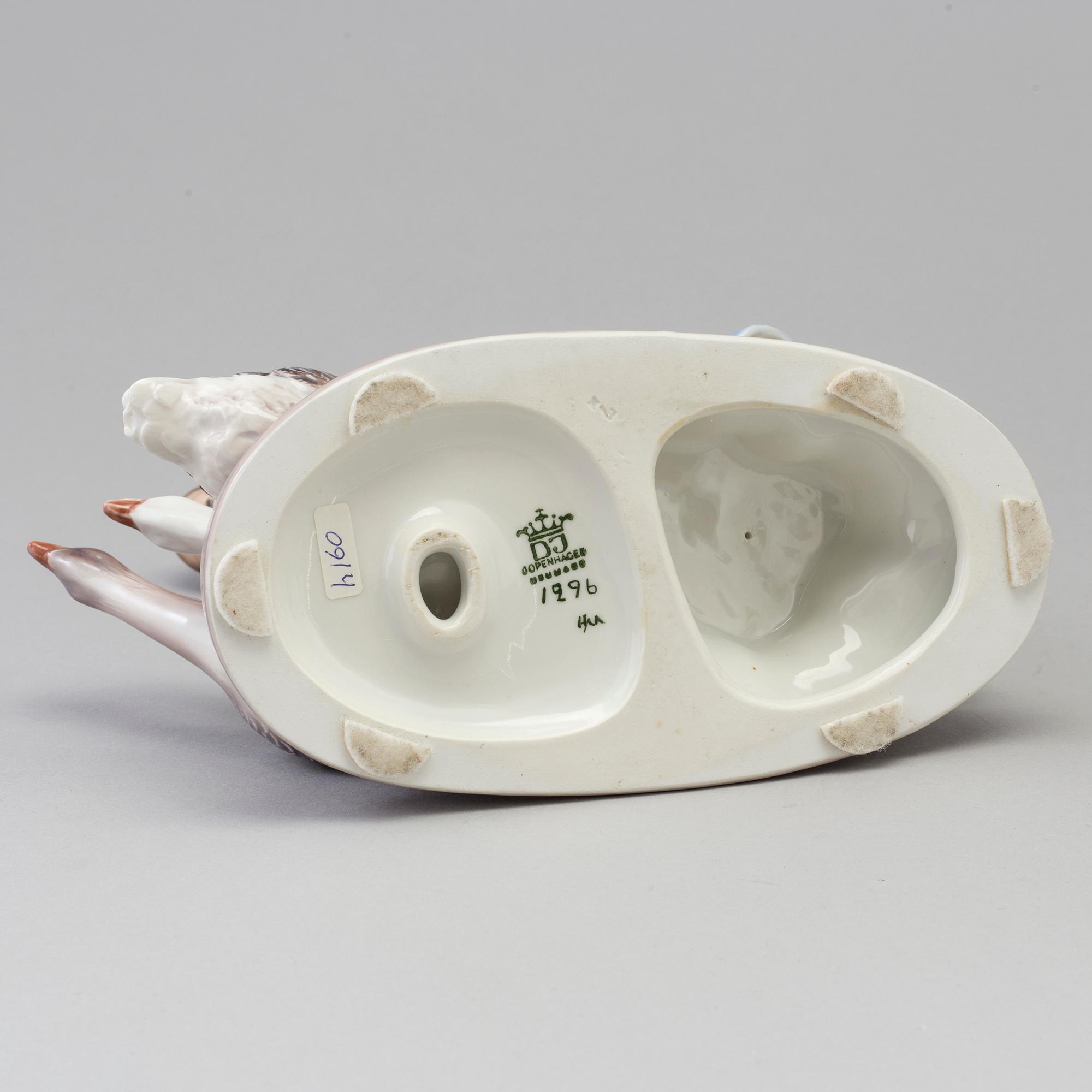 FIGURIN, porslin. "Gåsflicka", JP Dahl Jensen, Danmark, 1940-tal.