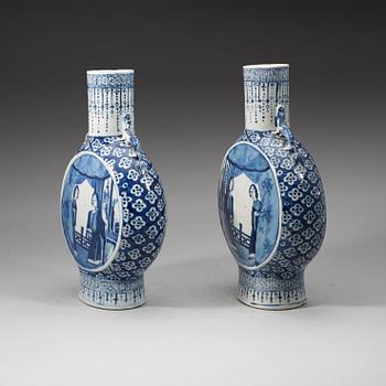 A pair of blue and white moon flasks, Qing dynasty, Qianlong (1736-95).