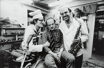Carl Johan De Geer, Frasse, Hilding och Janos, Ur "Tårtan", 1972.