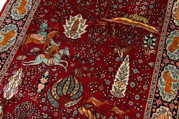 Carpet, Tabriz, with hunting motif. 220 x 140 cm.