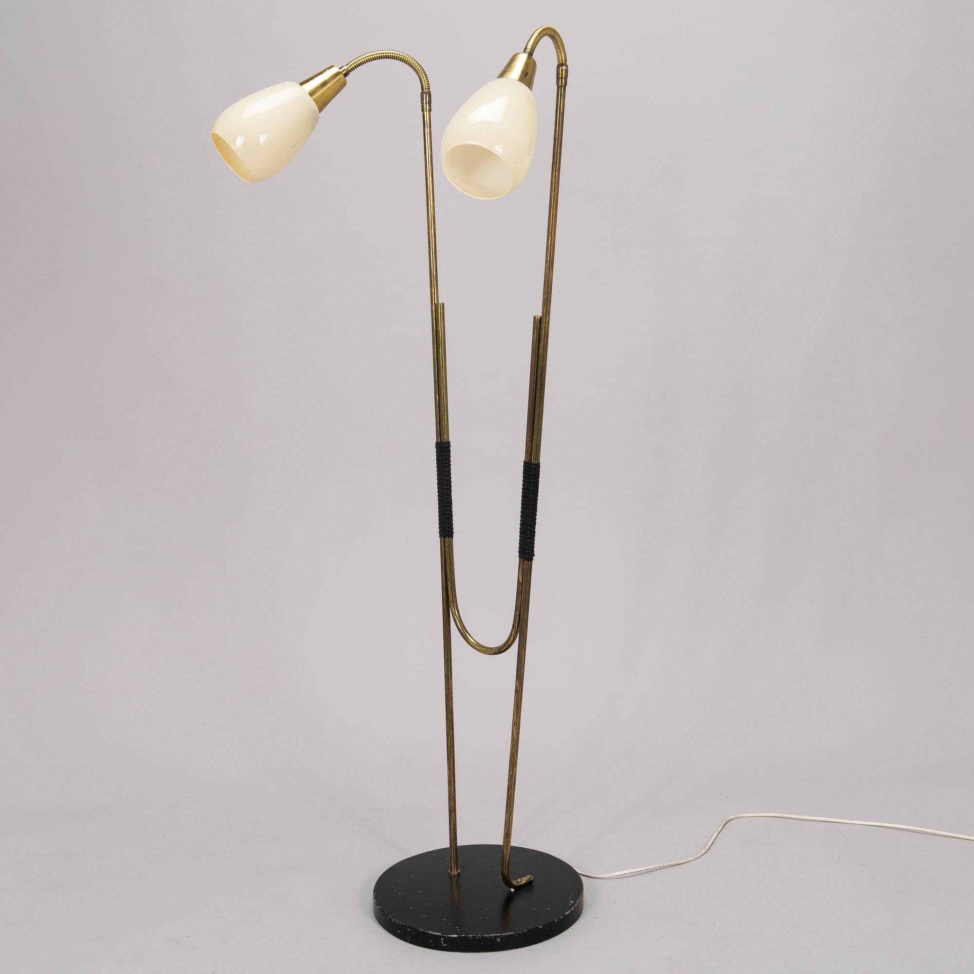 A 1950s floor lamp.