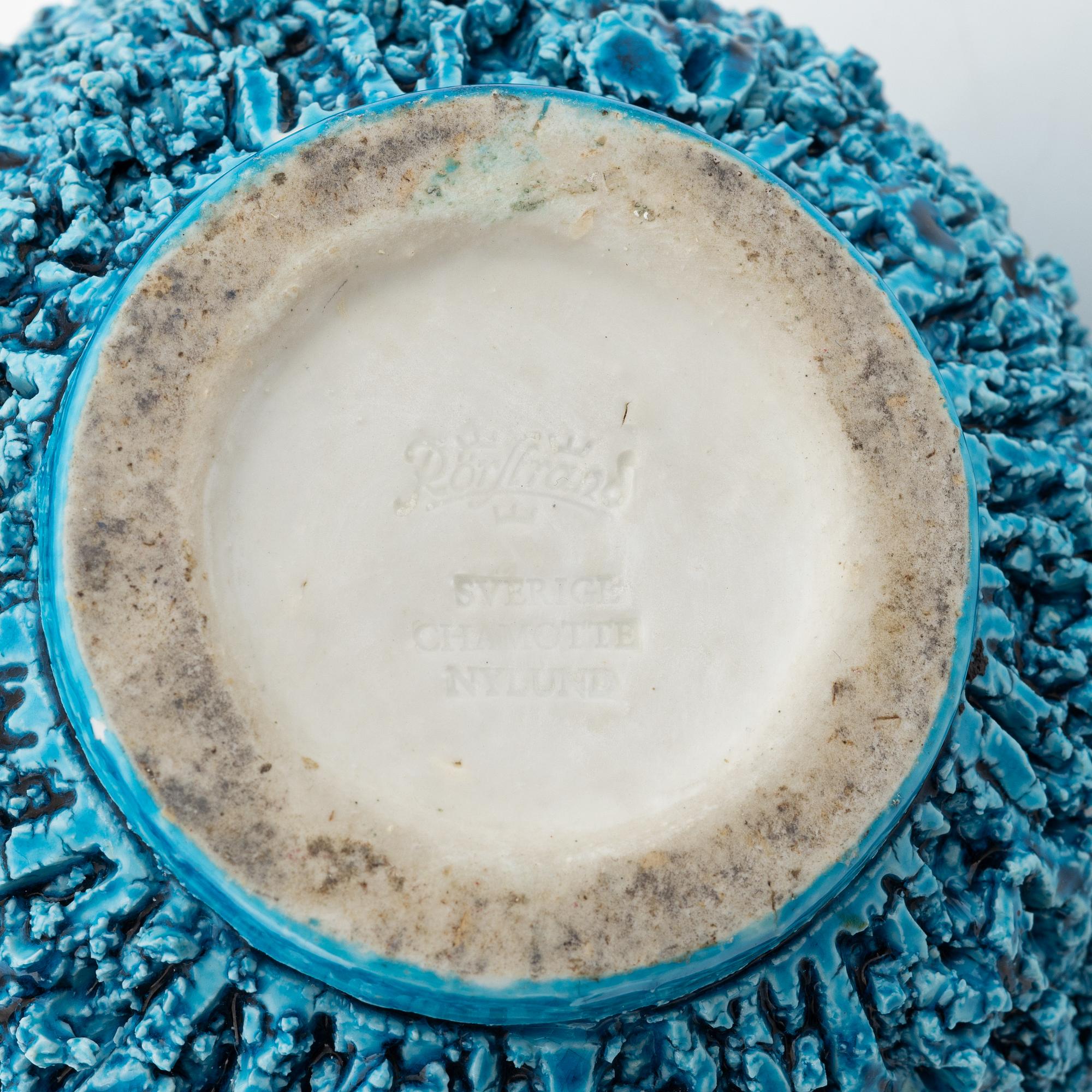 Gunnar Nylund, vas, chamotterat stengods, "Igelkottsvasen", Rörstrand.