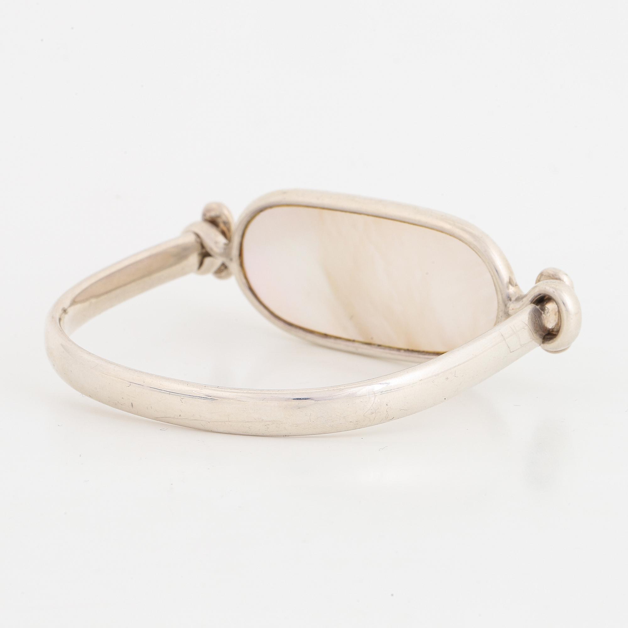 Vivianna Torun Bülow Hübe, a sterling bracelet, Jakarta Indonesia.