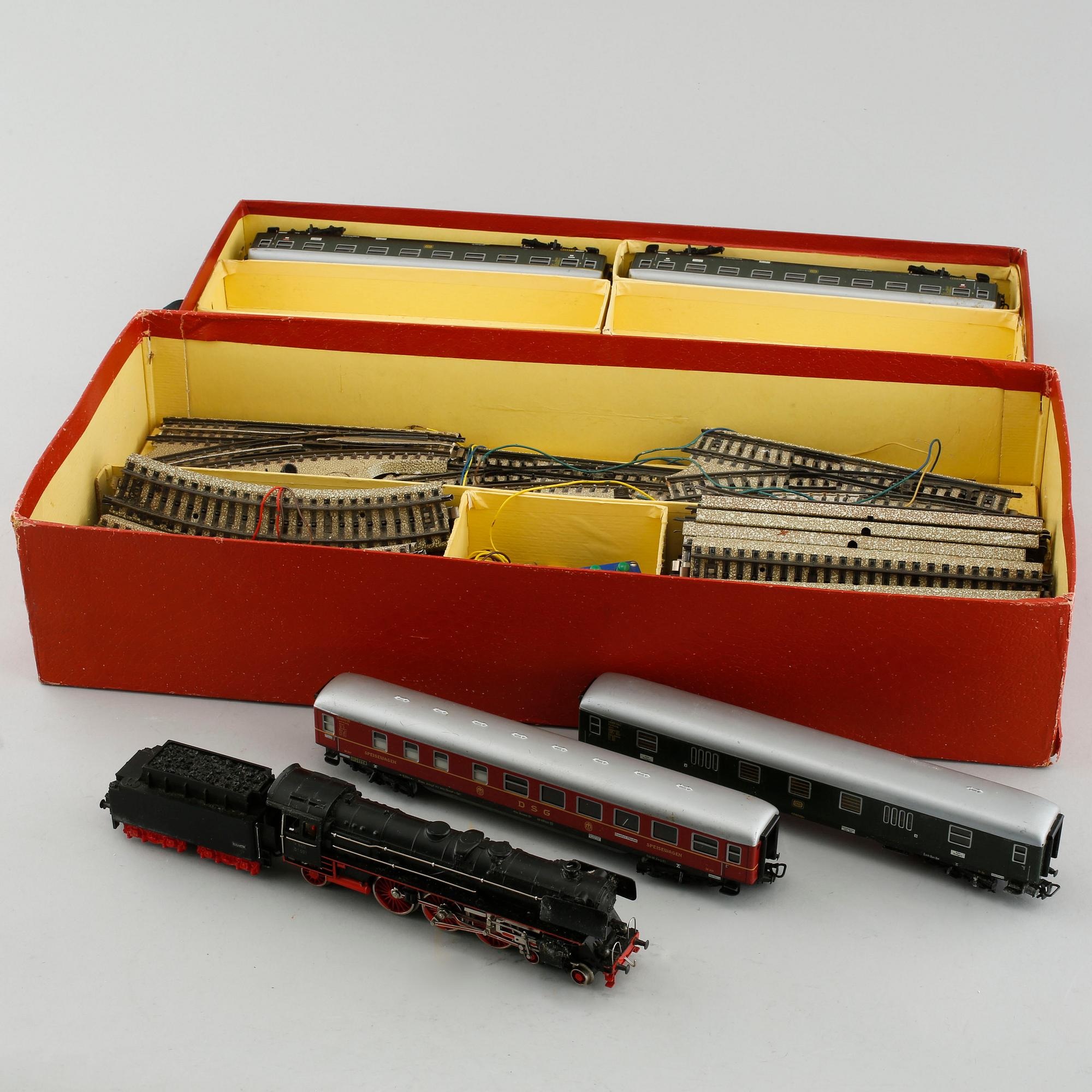 PARTI MODELLTÅG, Märklin, Set #2915 samt #3126, Tyskland, 1900-talets andra hälft.