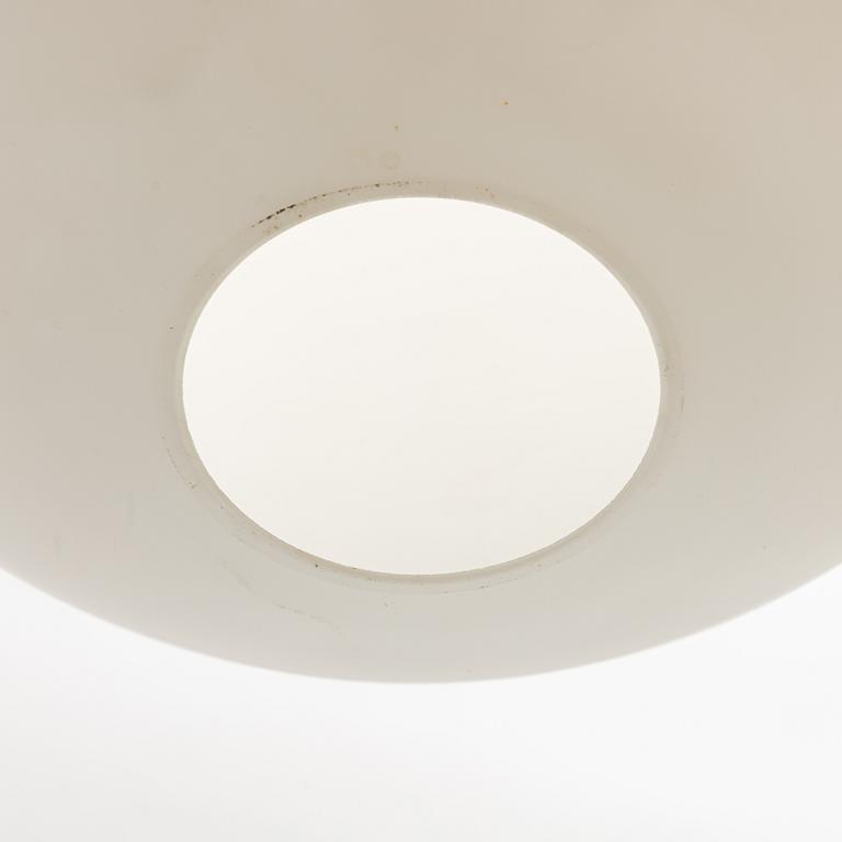 Lisa Johansson-Pape, taklampor, ett par, 'Onion-Lamp' / "Kantiga löken", Iittala, Asea, 1950-tal.