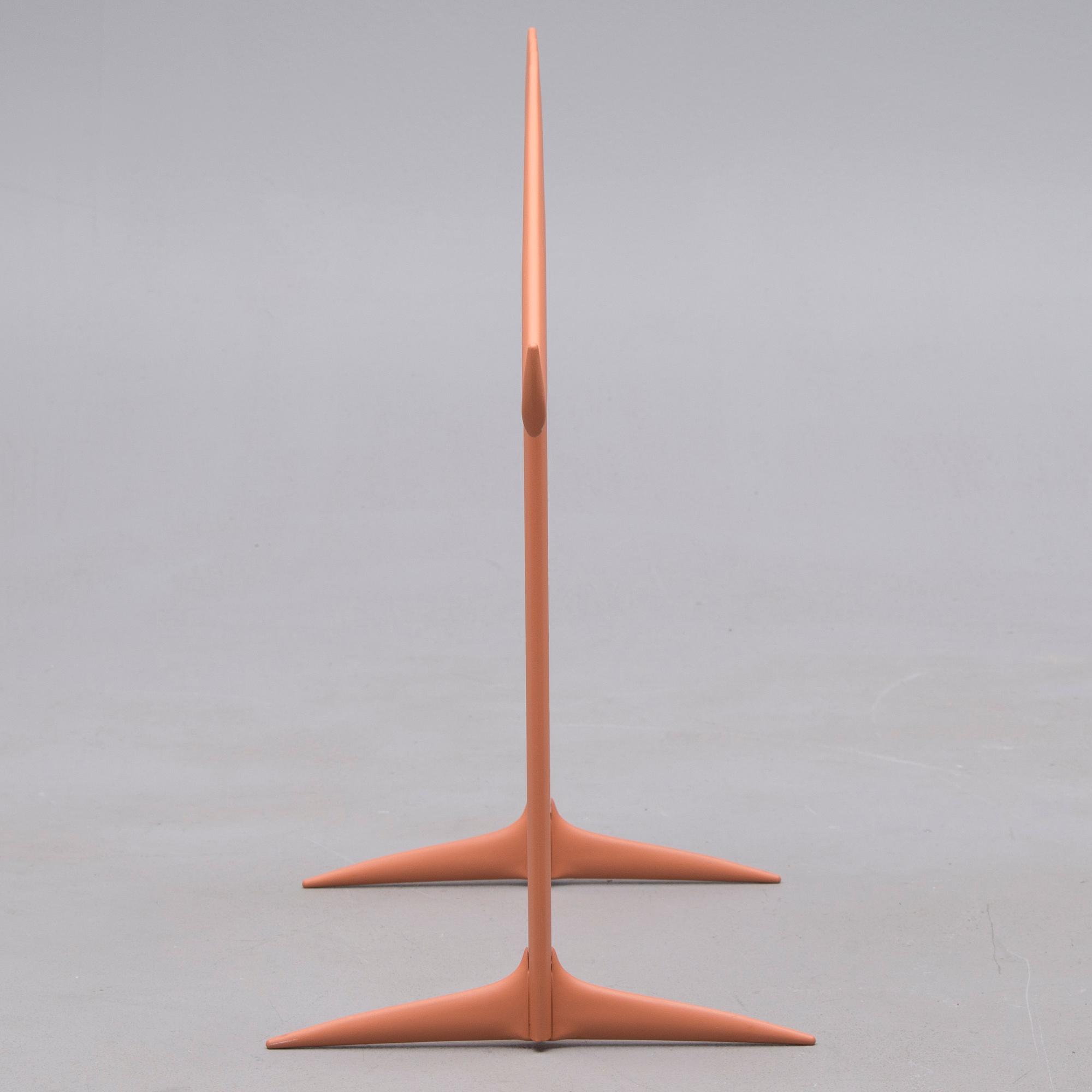 TIDNINGSSTÄLL, "Claudia Evangelista", Philippe Starck, Kartell, Italien. Formgiven 1997.