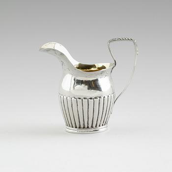 GRÄDDKANNA, silver, Gustaf Folcker, Stockholm 1834. Vikt ca 81 gram.