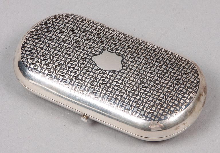 ETUI, silver, Ryssland, 1865.