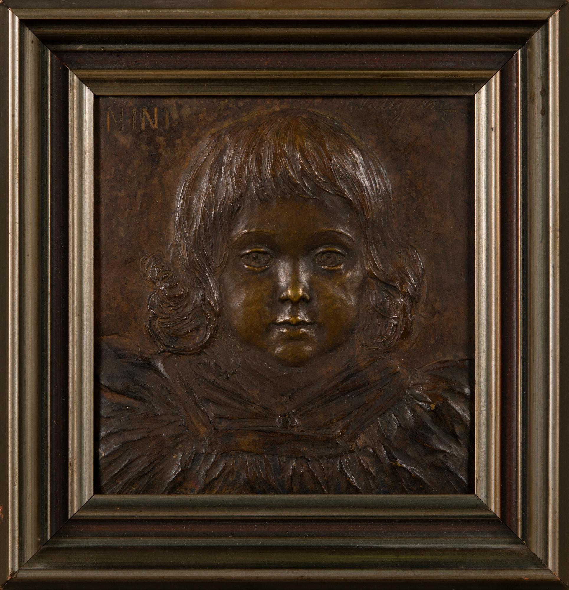 ANTOINETTE VALLGREN, bronze, "Nini", signed.