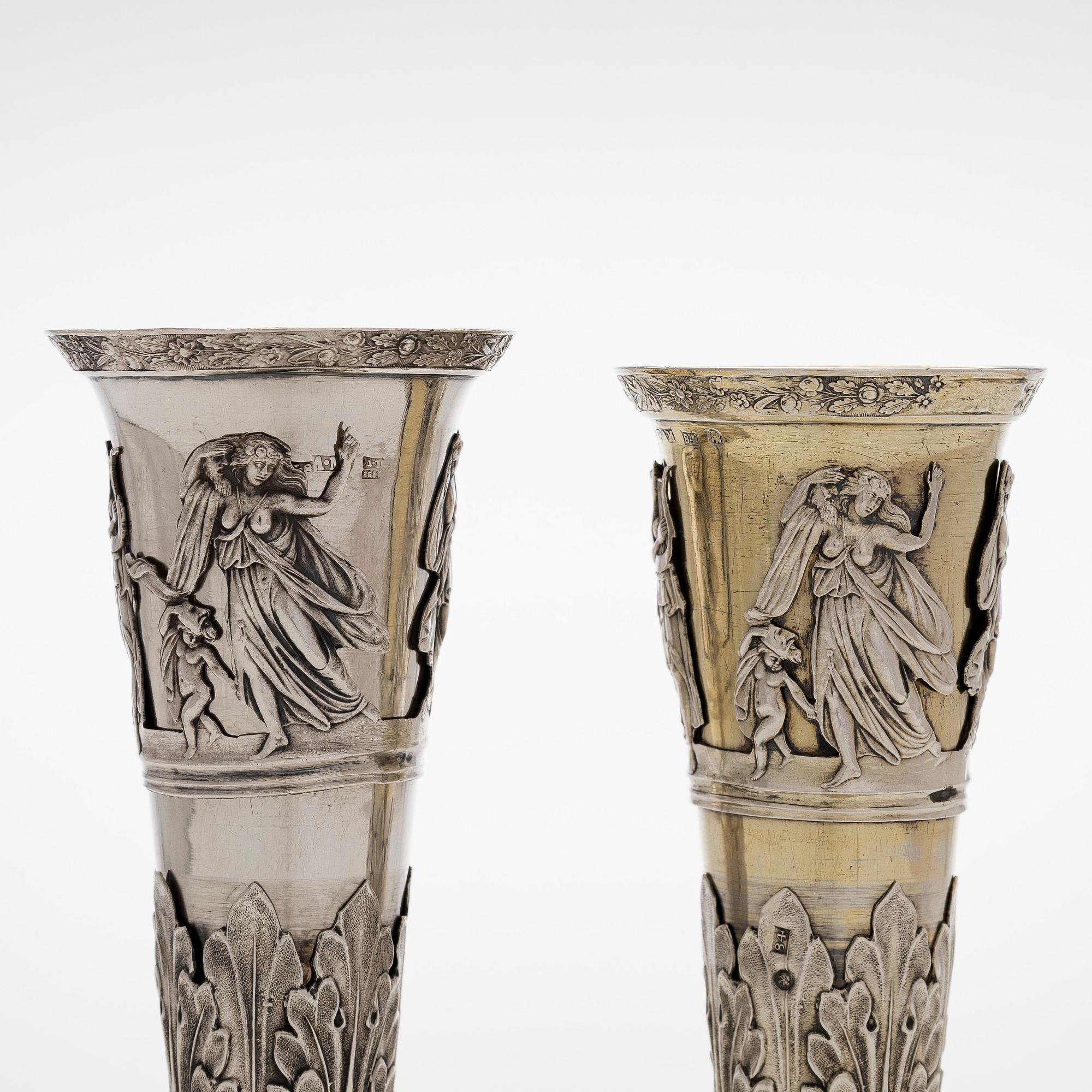 Peter Andreas Möller, Champagnestrutar, 2 st. snarlika, silver och förgyllt silver, S:t Petersburg, 1834 och 1837.