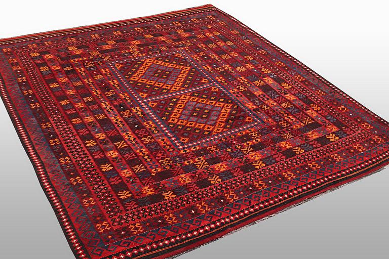 A carpet, Kilim, ca 310 x 244 cm.