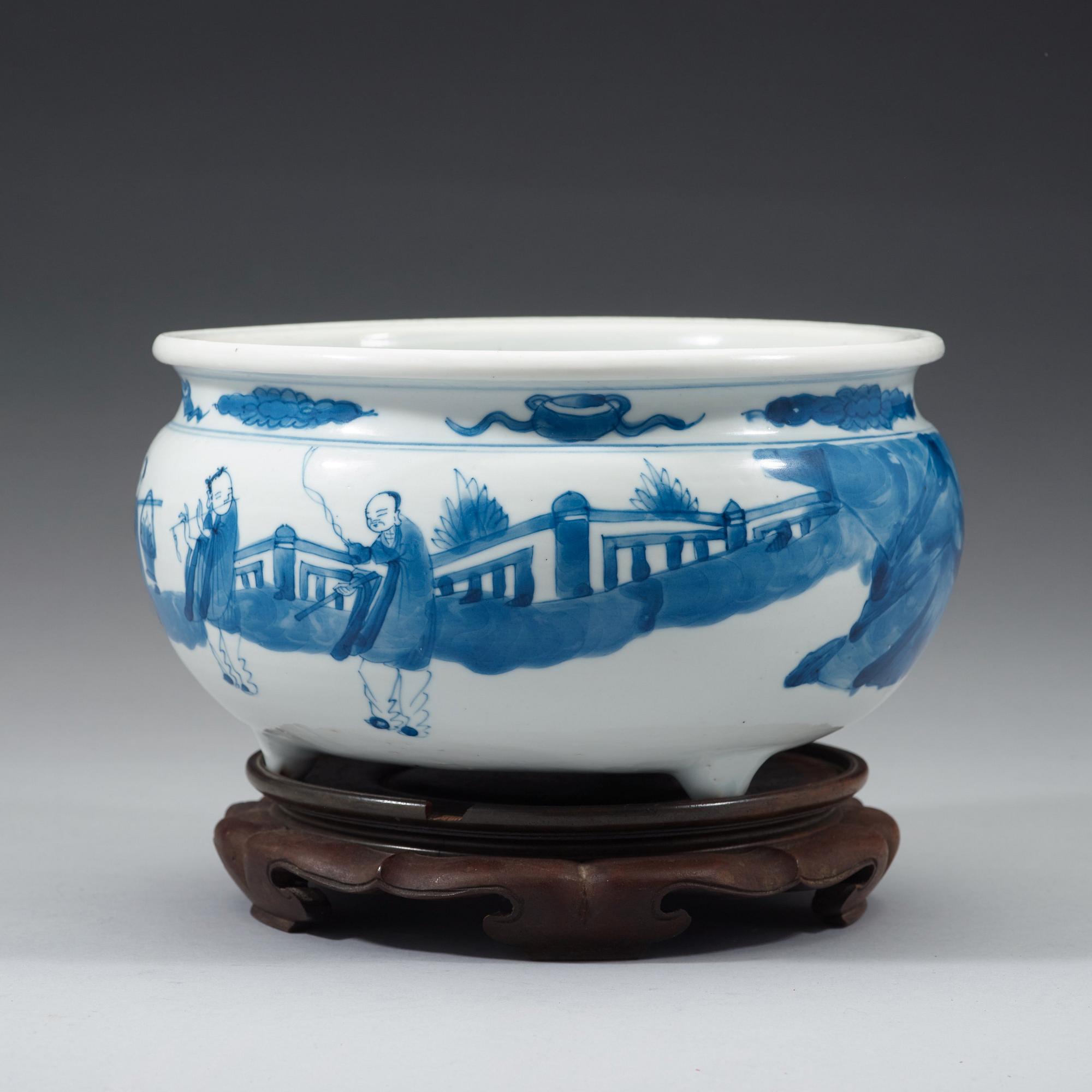 RÖKELSEKAR, porslin. Qingdynastin, Kangxi (1662-1722).