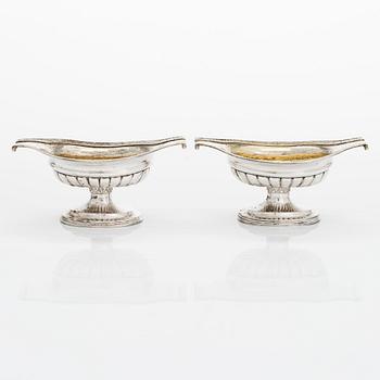 Adolf Fredrik Granfelt, saltkar, ett par, silver och förgyllt silver, Borgå (AFG verksam 1827-54).