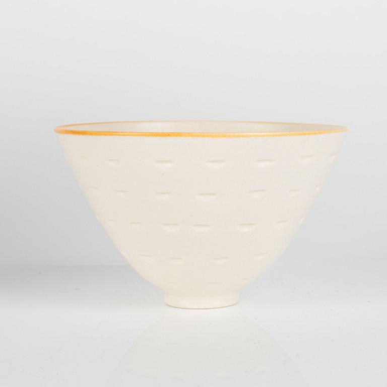 Ann-Sofie Gelfius, a pair of bowls, Sweden, circa 2000.