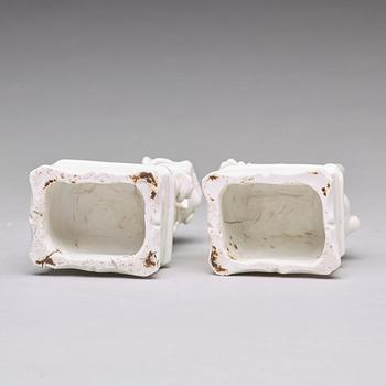 A pair of blanc de chine joss stick holders, Qing dynasty, Kangxi (1662-1722).