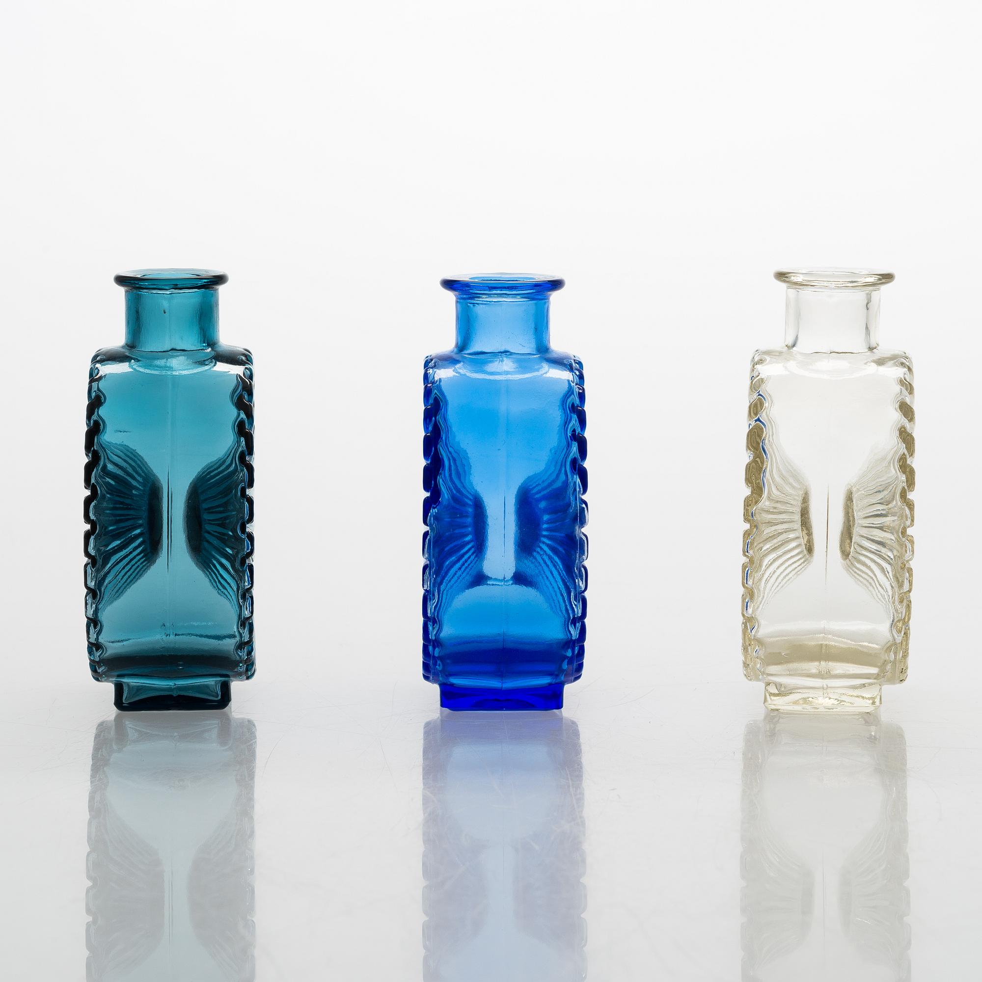 Helena Tynell, A set of three Sun bottles for Riihimäen Lasi Oy. Produced 1964-1974.