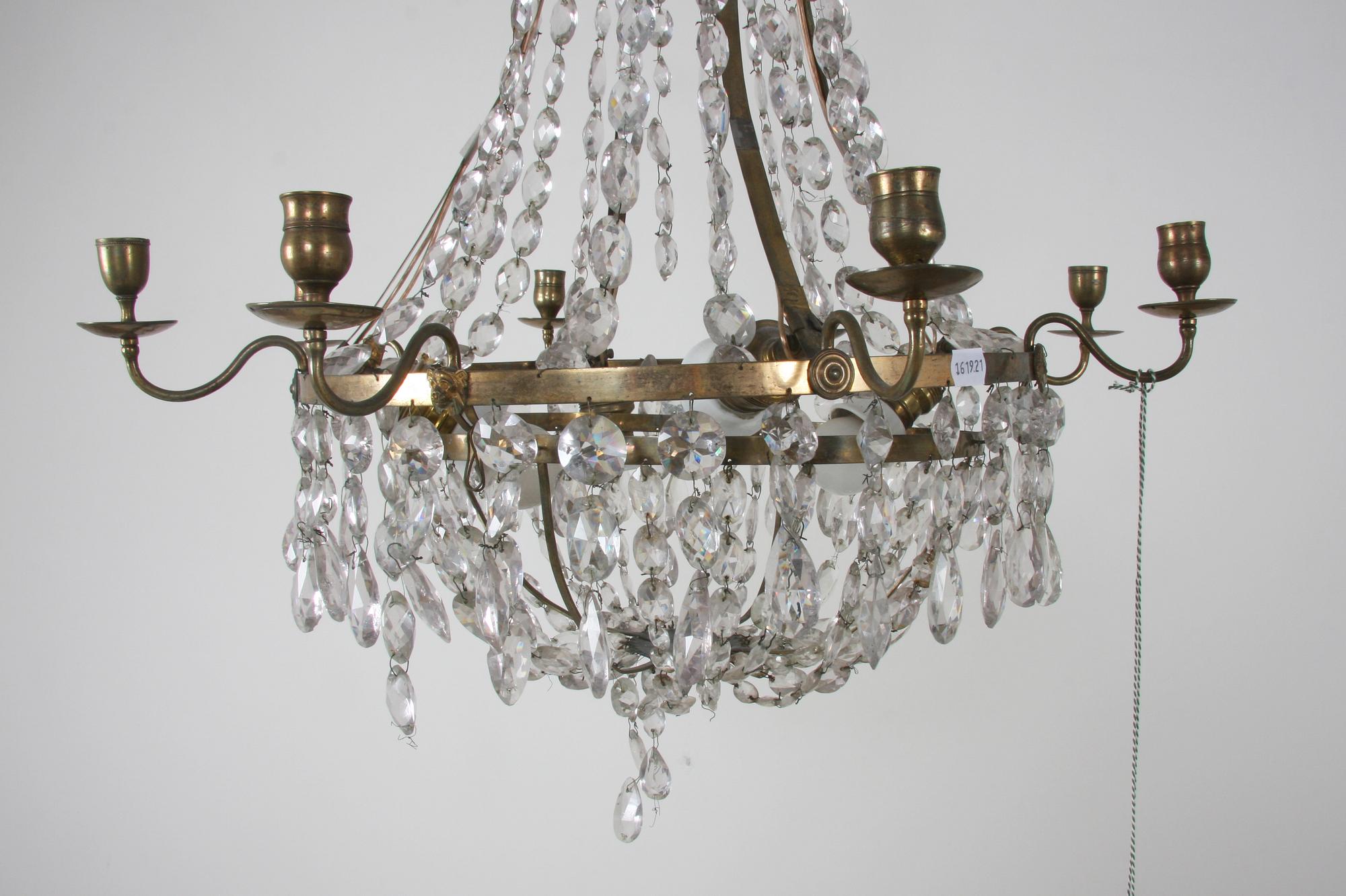 LJUSKRONA, gustaviansk stil. H 72.