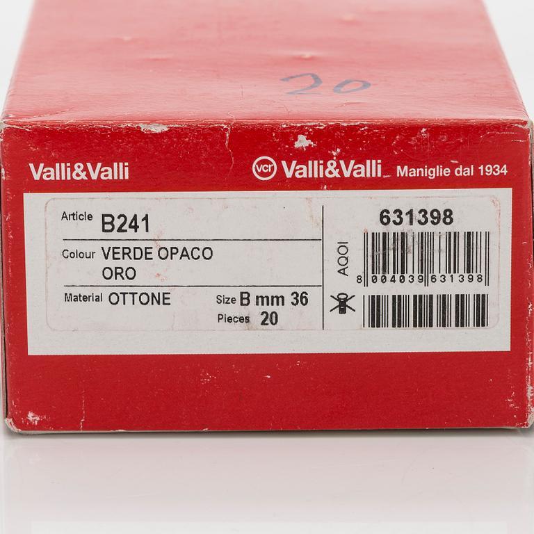 Eero Aarnio, vetimiä, 20 kpl, Valli&Valli, Italia, 2007/08.