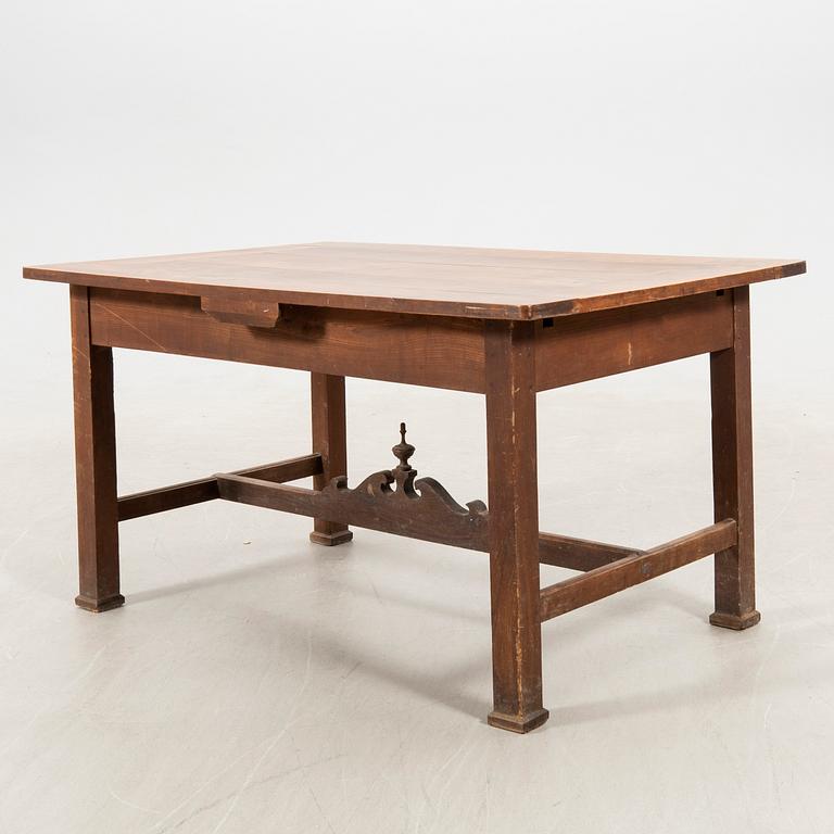 Table, first half of the 20th century.