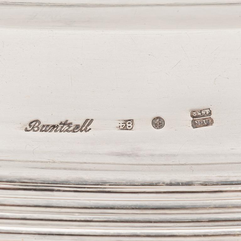 J.T. Buntzell, a silver serving dish, Saint Petersburg 1832.