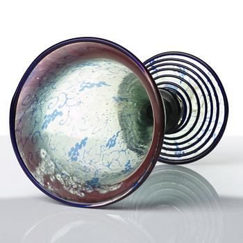 Simon Gate, & Knut Bergqvist, Heinrich Wollman, a graal vase, Orrefors 1918, nr 691.