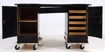 SKRIVBORD samt STOL, jugend, 1900-talets första kvartal.