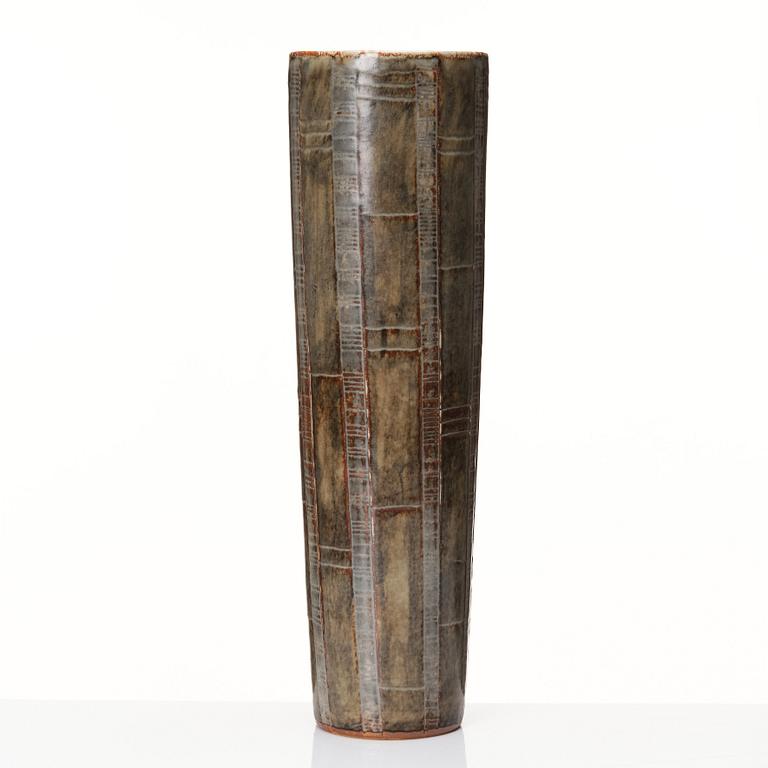Carl-Harry Stålhane, a unique stoneware vase, Rörstrand, Sweden 1958.