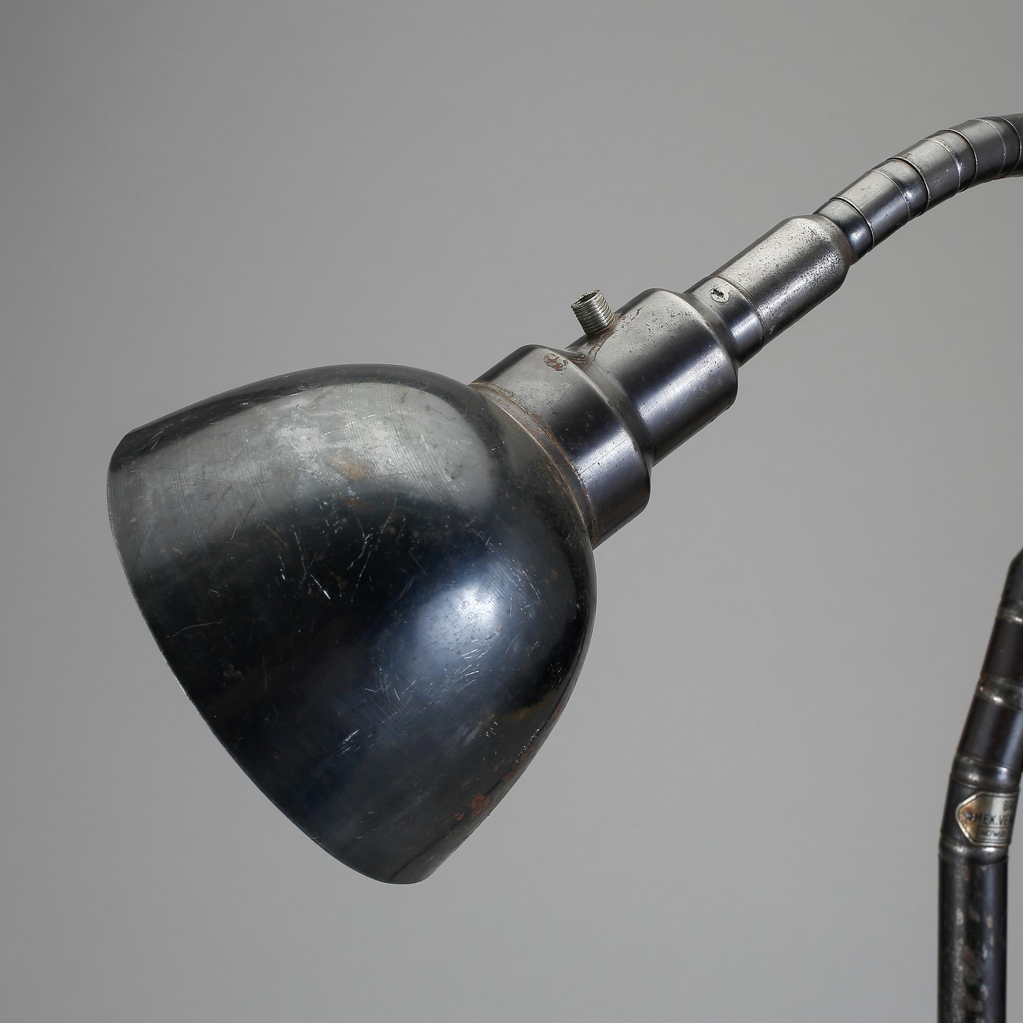 VÄGGLAMPA, Brottby, 1900-talets mitt/ andra hälft.