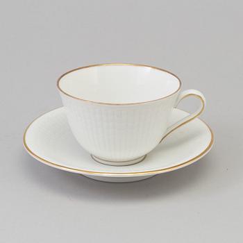 LOUISE ADELBORG, kaffeservis, 44 delar, "Swedish Grace", med guldkant, Rörstrand.
