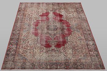 Matta, Persisk, Vintage design, ca 298 x 190 cm.