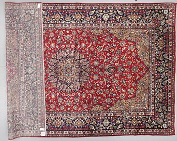 MATTA, old Persisk Nadjafabad. Ca 465 x 305.
