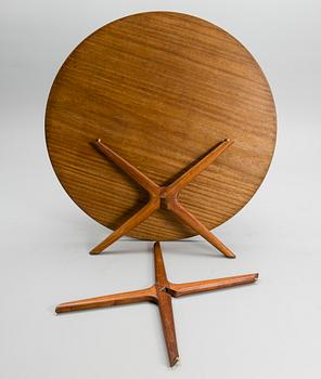 LEA NEVANLINNA, A TABLE. Early 1950s.