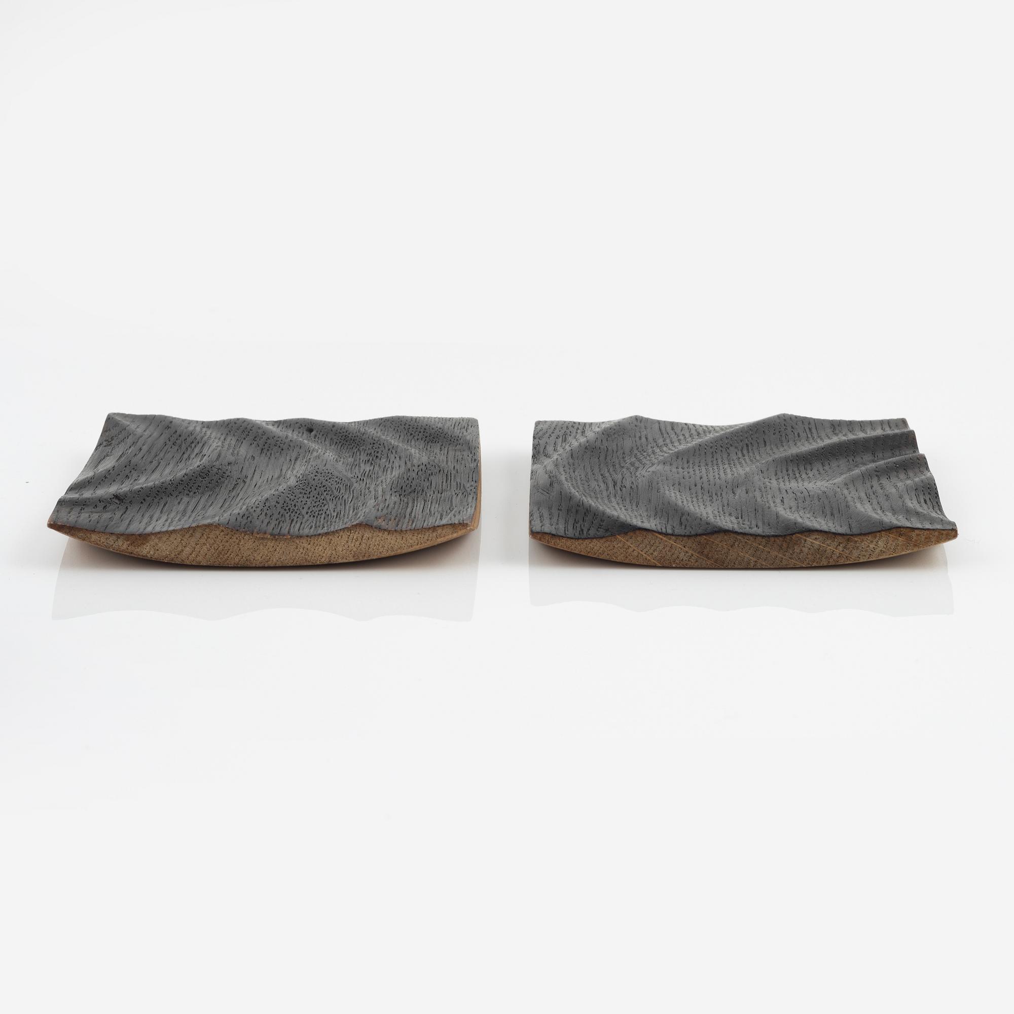 Magnus Ek, a set of eight oak plates for Oaxen Krog.