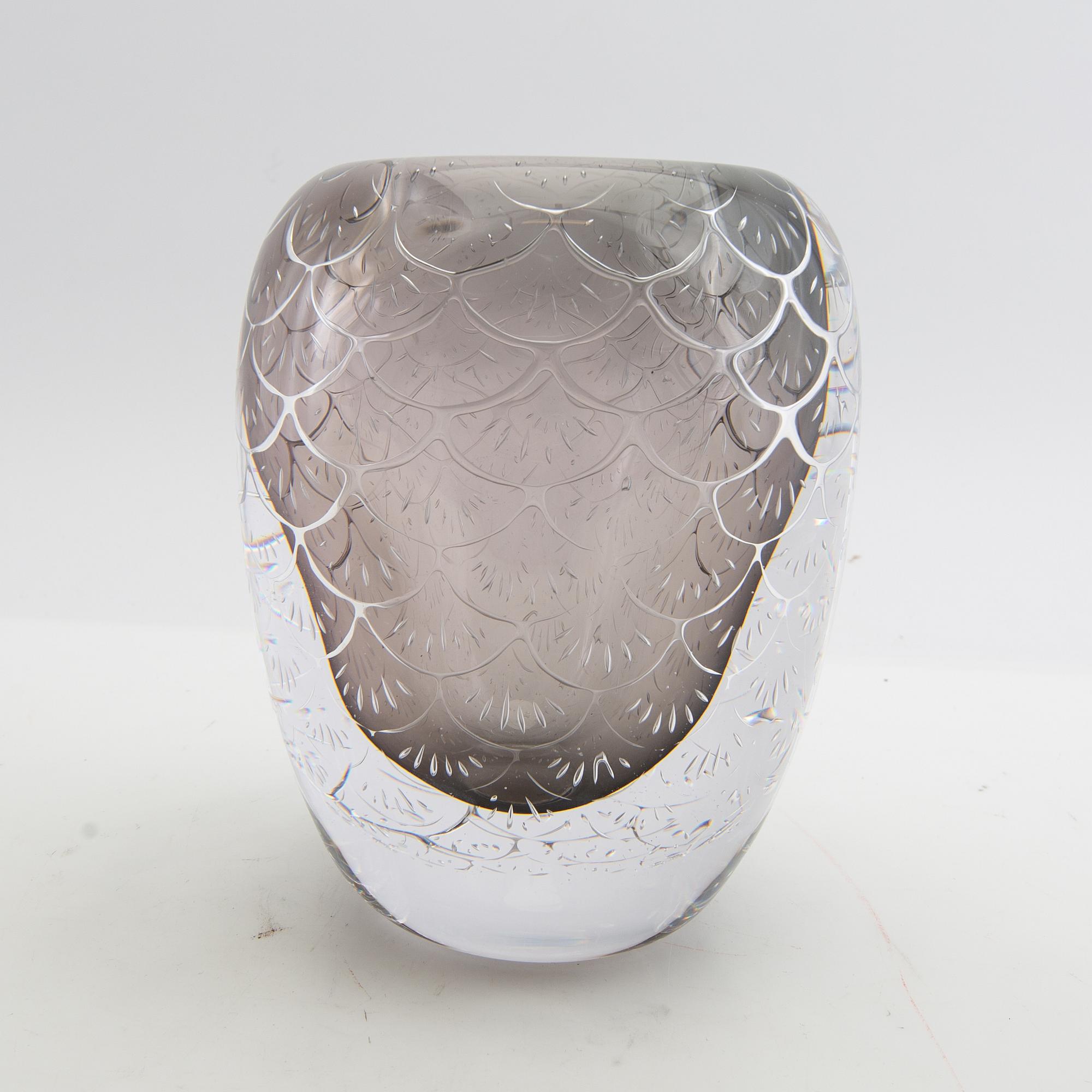 Micke Johansson, vase, air technique, Örsjö, 2009.