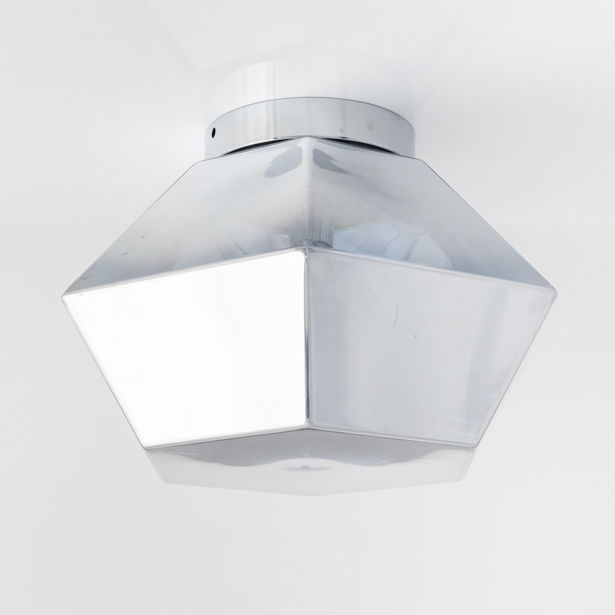 Tom Dixon, a 'Cut' ceiling lamp.