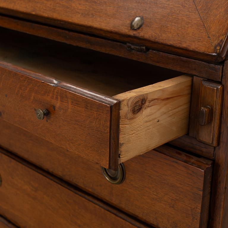 A swedish cabinet, first half of the 19th century.